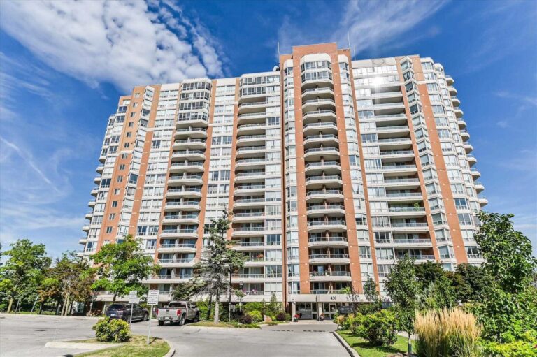 01 Mayfair on the Green III Condos 430 Mclevin Ave 1500 1 768x511