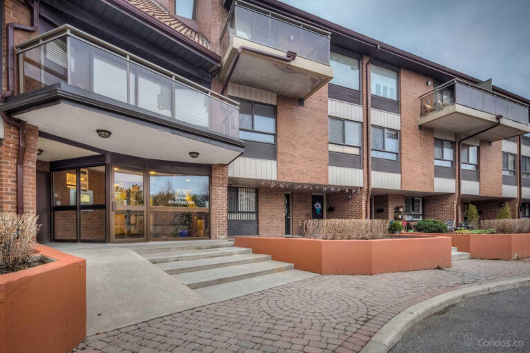 1000 cedarglen condos 1000 cedarglen gate original 1 1 768x512