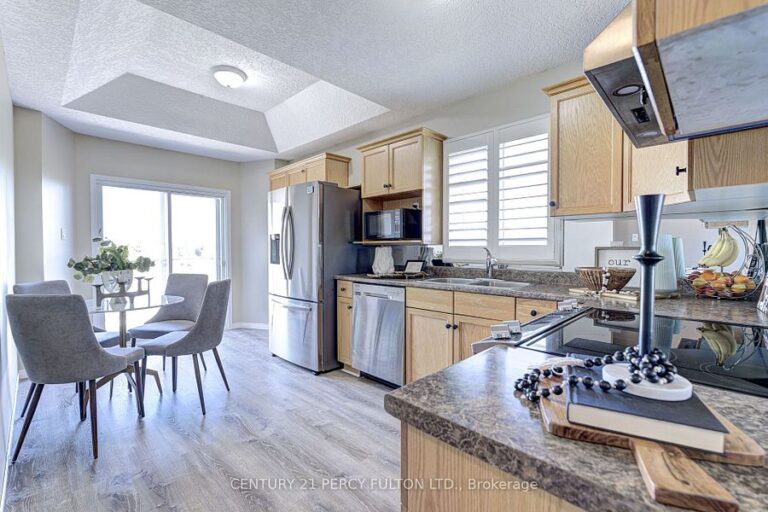 L3RycmViL2xpc3RpbmdzLzMyLzI2LzU3LzgxL3AvMmRiMzg2NGUtMmY3Ni00MmJhLWI2OWMtZWUyMmUxZDRhNjE0LmpwZw 768x512