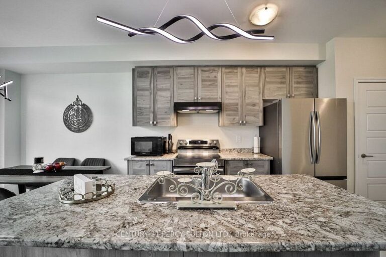 L3RycmViL2xpc3RpbmdzLzMyLzY0LzEyLzY3L3AvZmRhZDNjMDgtNGRhNS00Mjk0LWE5YjMtMDBmNjIyYzY2ODg0LmpwZw 768x512