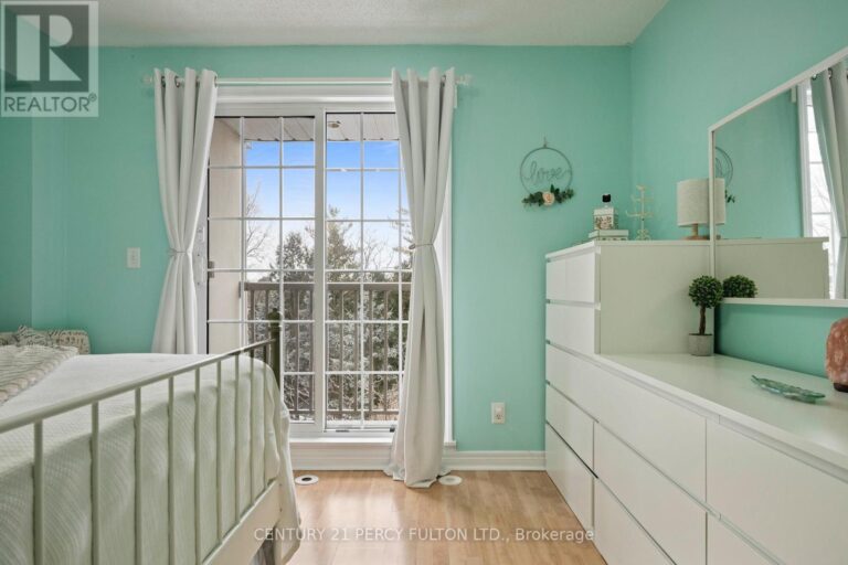 c11937064 21 768x512