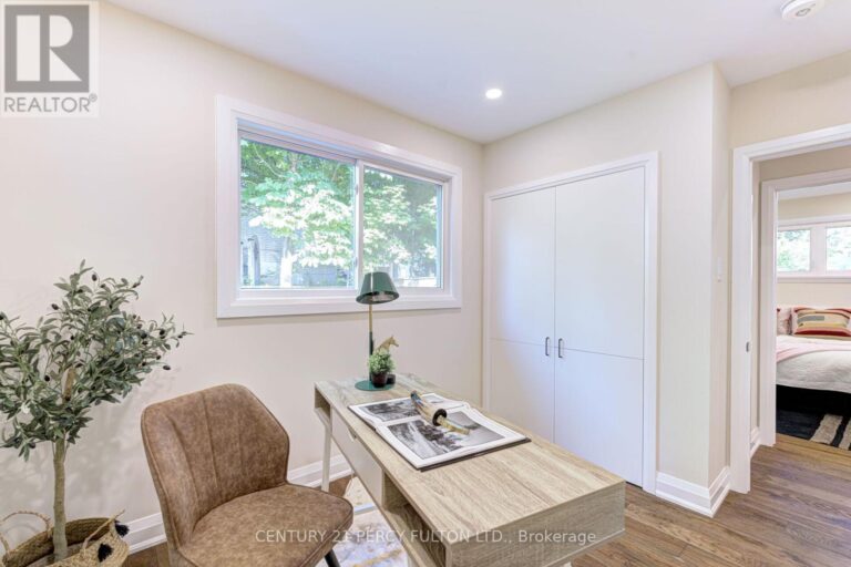 e12221448 26 768x512