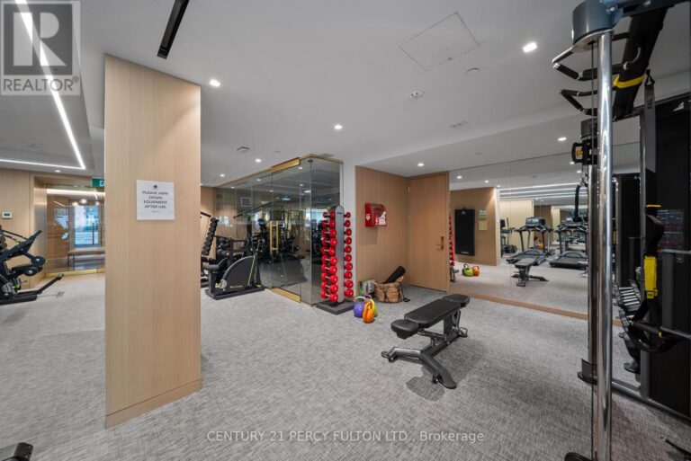 c12351134 34 768x513