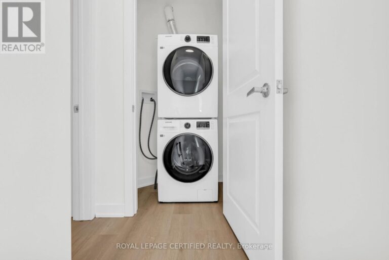 e12357321 22 768x514