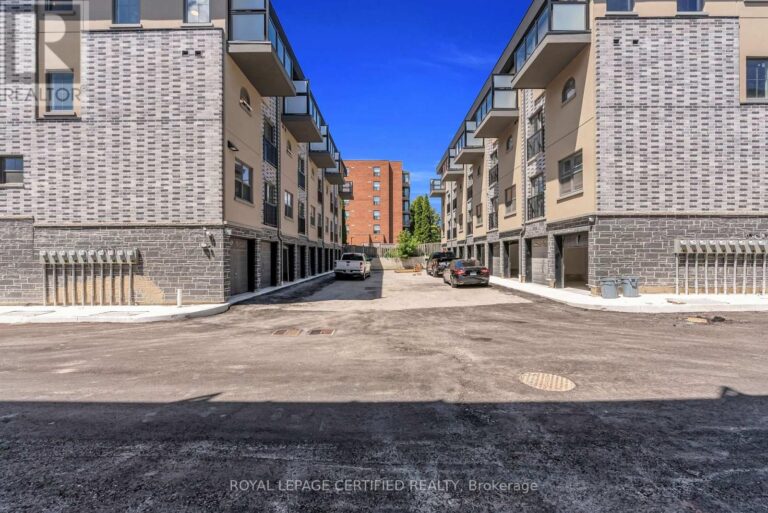 e12357321 23 768x513