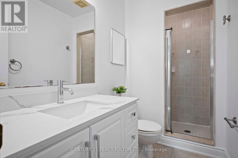 w12400994 30 768x512