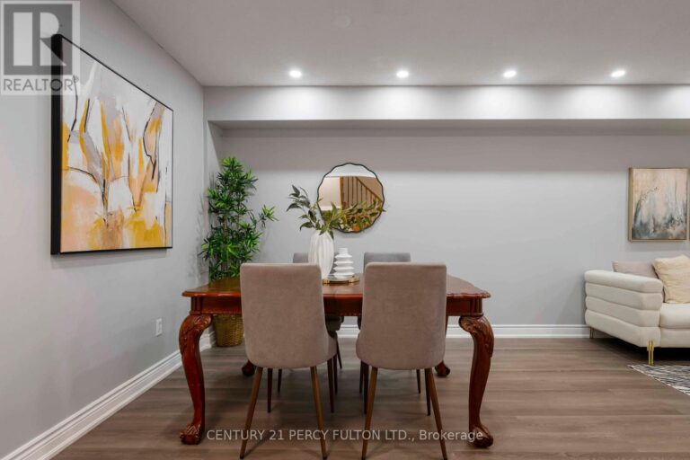 w12481675 10 768x512