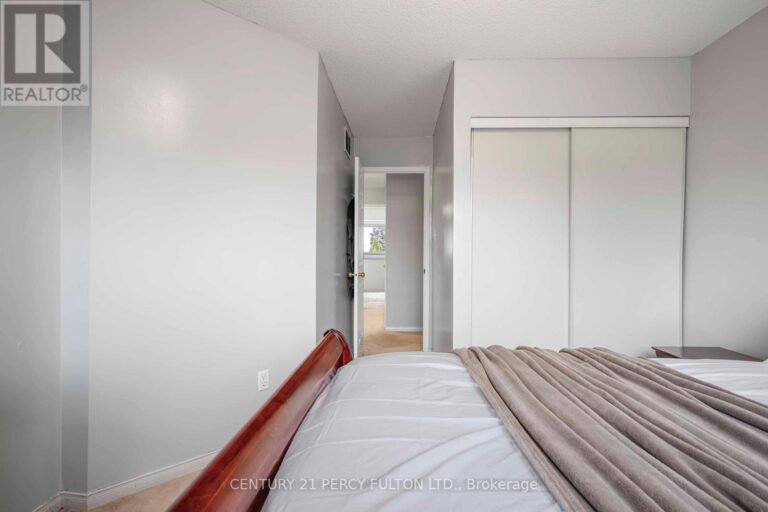 w12481675 32 768x512