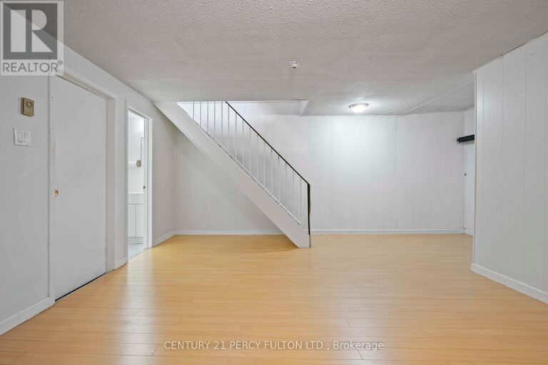 c12580668 28 768x512