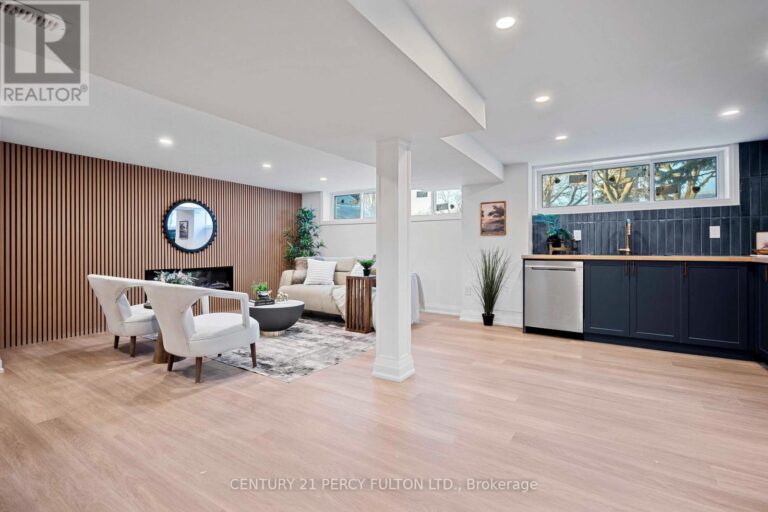 w12635418 34 768x512