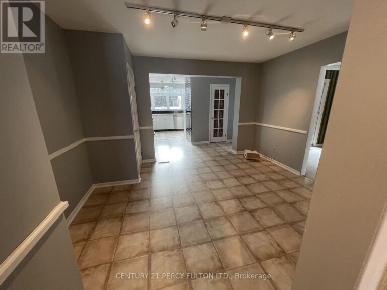 w12787732 14 768x576