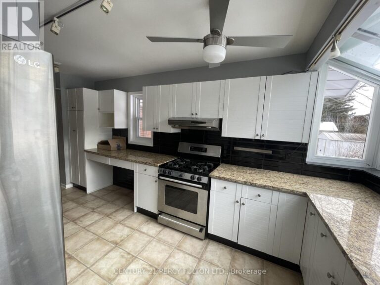 w12787732 17 768x576